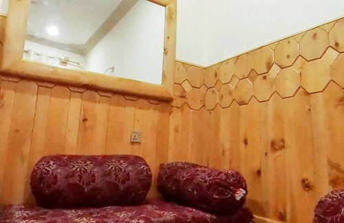 Gilgit Hotel | Paradise Hotel And Restaurant