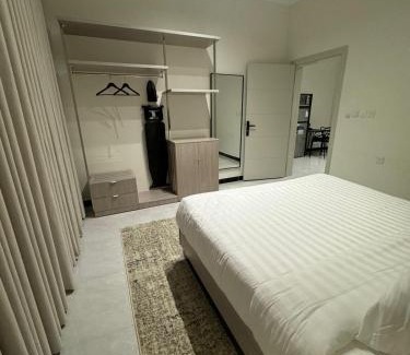 Al Kura Hotel | paradise house