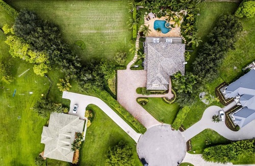 Wellington House | Paradise in Wellington; Luxury Elegant Pool home