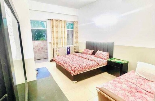 Nathia Gali Hotel | Paradise Inn Hotel Nathiagali