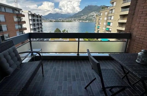 Paradiso Apartment | Paradise Lake View