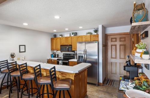 Osage Beach Condo | Paradise Point at Pelican Bay