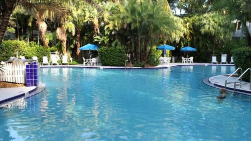 Key West House | Paradise Point by AvantStay Golf Course Living