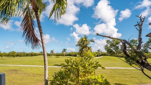 Key West House | Paradise Point by AvantStay Golf Course Living