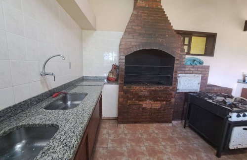 Caneca Fina House | Paradise Site Barbecue Swimming pool Fish pond