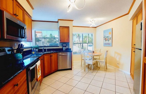 Isla del Sol Apartment | Paradise Sol-2Bd/2Ba Condo on Golf Course Near Bch