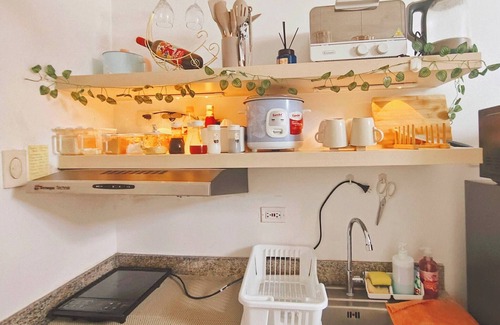 Las Pinas Condo | Paradise Staycation At South!