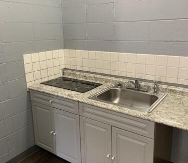 Newport News Hotel | Paradise Suites - Newport News & Jefferson Ave