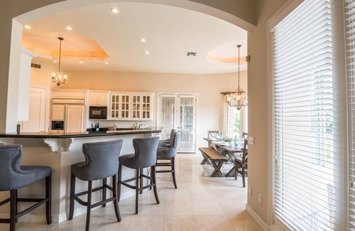 Paradise Valley Villa | Paradise Valley by AvantStay | Expansive Oasis w/Putting Green, Pool & Mtn Views