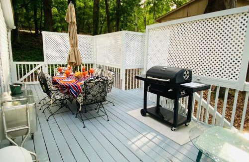 Reed Creek Villa | Paradise View Getaway-Dacha