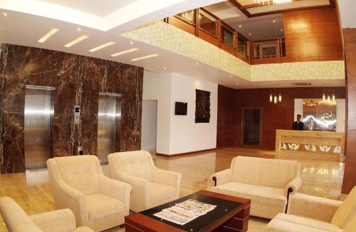 Rajajinagar Hotel | Parijatha Gateway