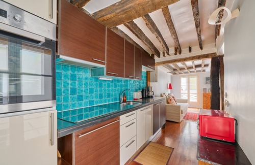 Saint-Merri Apartment | PARIS apartment fully renovated - 1 Bedroom - 1 Bathroom - Sleeps 3 - Marais