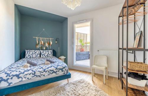 Bagnolet Apartment | Paris Gem, Modern 2 Bedroom with Terrace, Parking and Metro Access