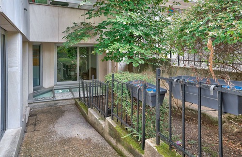 Bel-Air Nord Apartment | ParisConciergerie - 2BR apartment 4 people