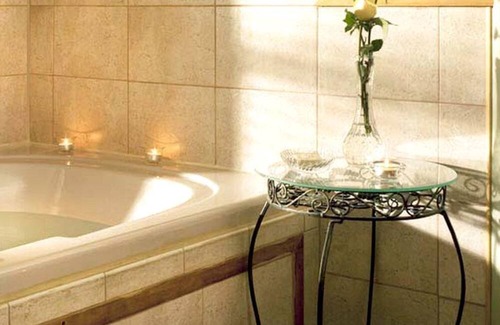 Warren House | Parisian-Style Romantic Vacation Rental in Mad River Valley of Vermont