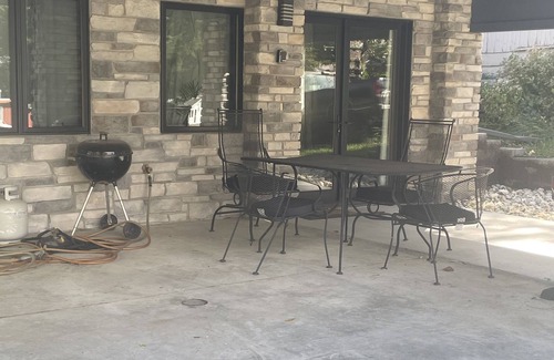 Arnolds Park Apartment | Park and walk! Two BR two bath apartment close to everything.