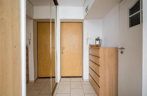 Brodno Apartment | Park Bródnowski Charming Studio by BookingHost