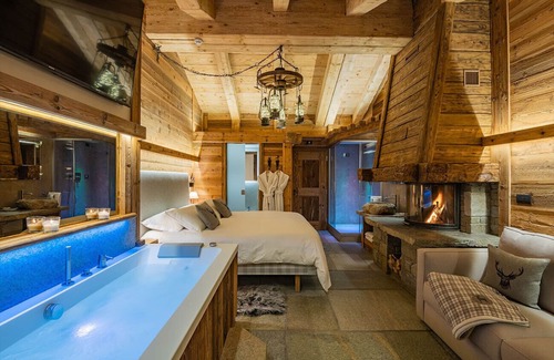 Teola Hotel | Park Chalet Village