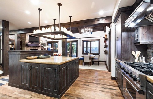 Park City House | Park City Oasis | Family | Games | Jacuzzi