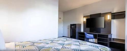 Grand Island Hotel | Park Inn by Radisson