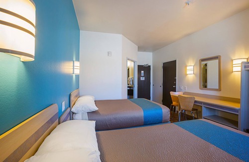 Grand Island Hotel | Park Inn by Radisson