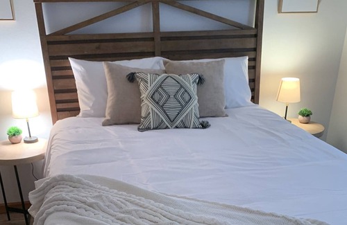 Bryant House | Park & Pool Oasis