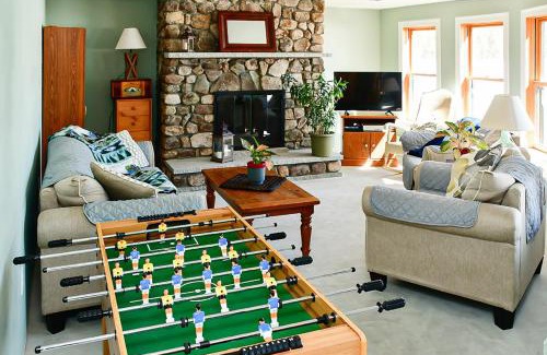 Casco House | Parker Pond Lodge