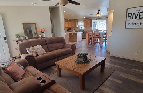 Parker Strip House | Parker Strip pool house with game room!