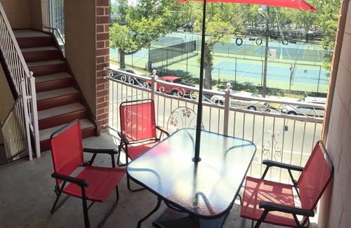 Union City Apartment | Parkview Home-15 Minutes to NYC!