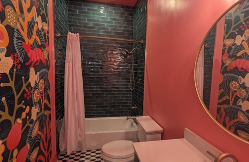 Goshen Bed & Breakfast | Parkway House Goshen Bed & Breakfast-Suite #5 - Boutique Style Family Friendly