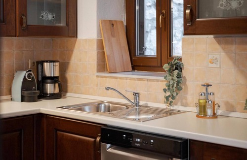 Amfikleia-Elateia Ski Chalet | Parnassus Woodstone Chalet