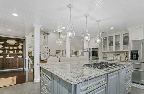Madisonville House | Party in New Orleans, Rejuvenate in Madisonville! 528 Hwy 1085, Madisonville, LA