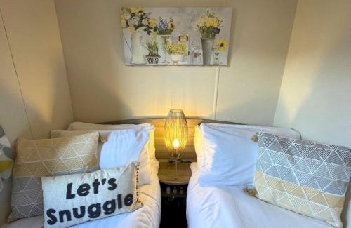 Beattock House | Pass the Keys Beautiful 3BR Holiday Home in Stunning Location