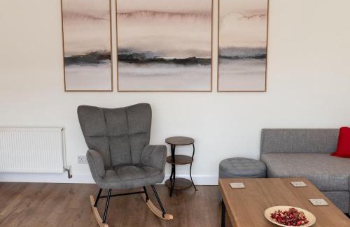 Abbey Wood House | Pass the Keys Bright Spacious 4BR House Elizabeth Line