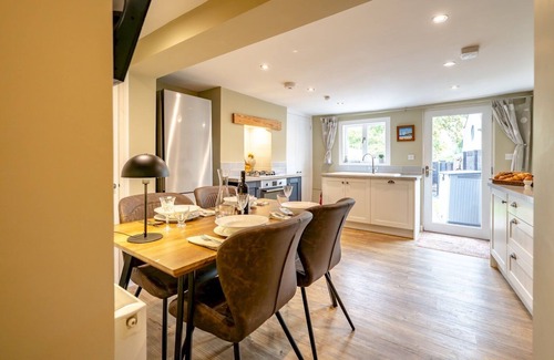 Shrewsbury House | Pass the Keys | Charming 2 Bed Townhouse Short Walk To The River