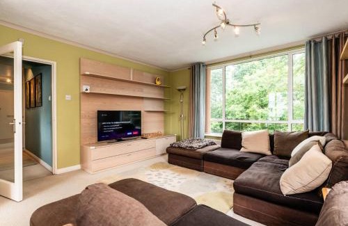 Richmond-upon-Thames Apartment | Pass the Keys City Convenience The Complete Package Teddington