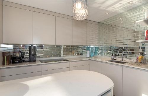 Nightingale House | Pass the Keys Exclusive Family Home with Garden in Balham London