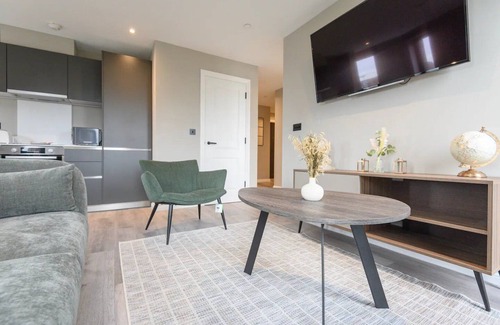 Holbeck Apartment | Pass the Keys | Oasis in the sky - Leeds Centre