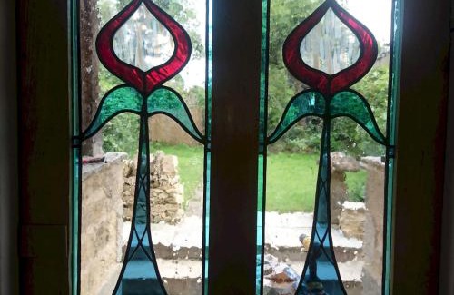 Stow-on-the-Wold House | Pass the Keys The Pippins a Cotswold cottage and garden parking