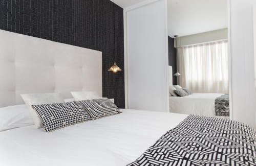 Eixample Apartment | Passeig de Gracia Apartment