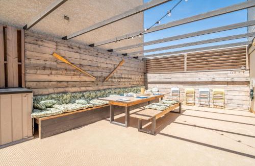 Gruissan Plage Ski Chalet | Passion Loft