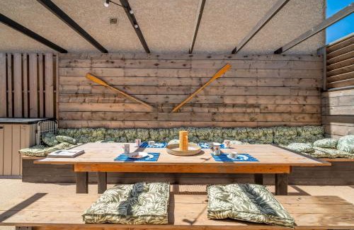 Gruissan Plage Ski Chalet | Passion Loft