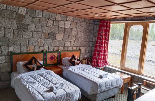 Gulmit Hotel | Passu Serene Hotel