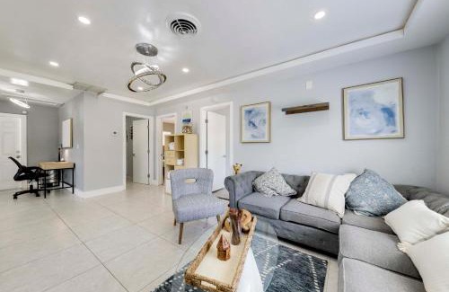 Little Ranches House | Patio and Heated Swim Spa Access Home in Hollywood