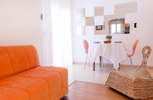 Sant Antoni de Calonge Apartment | Patio Budget Apartment 12
