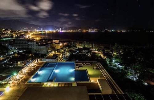 Patong Apartment | Patong Beach 5 Bedroom with Jacuzzi