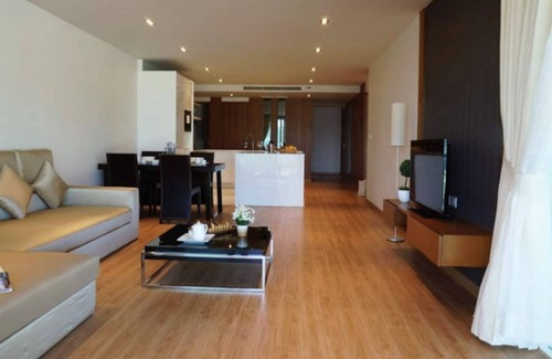 Patong Apartment | Patong Beach Sea view 2 bed Pool Condo