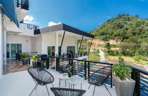 Patong Villa | Patong Cliff Pool villa