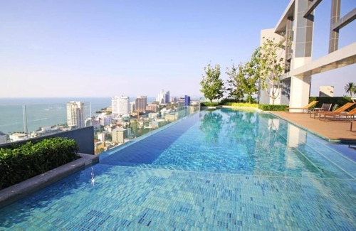 Central Pattaya Apartment | PATTAYA 市中心度假泳池公寓