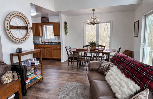 Ashfield House | Paul's Place-Private Mountain House, Pocono Mtn, near Jim Thorpe, Blue Mountain